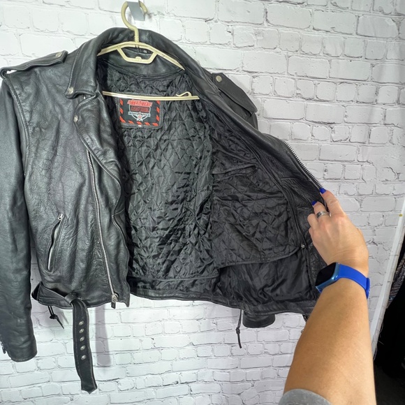 🏍️|•INTERSTATE LEATHER•| HEAVY Black Leather Biker Jacket Size 46 / XL - Picture 5 of 16